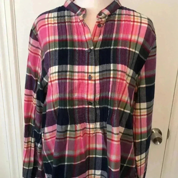 Lands End pullover plaid long sleeve cotton shirt. Size 14 - Picture 2 of 10